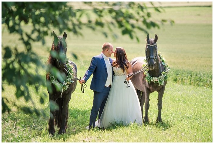 Brautpaar Shooting mit Pferd